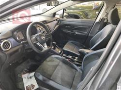 نيسان فيرسا